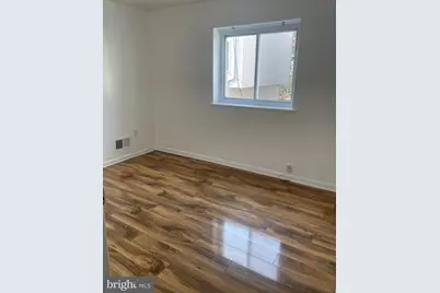 1523 W Thompson Street, Philadelphia, PA 19121 - Photo 9