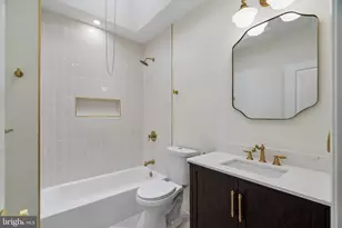 1736 S 24th St, Philadelphia, PA 19145 - Photo 17