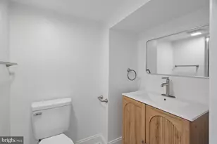 1736 S 24th St, Philadelphia, PA 19145 - Photo 21
