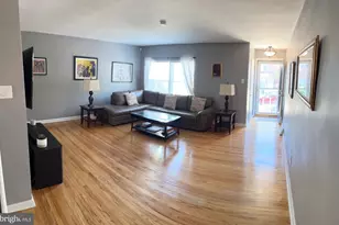 2702 E Country Club Rd, Philadelphia, PA 19131 - Photo 9