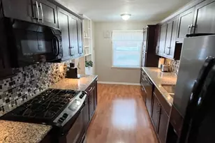 2702 E Country Club Rd, Philadelphia, PA 19131 - Photo 19
