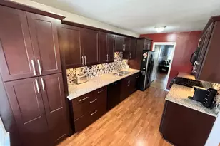 2702 E Country Club Rd, Philadelphia, PA 19131 - Photo 15