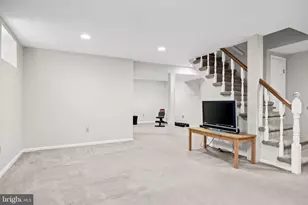 154 Laurie Ln, Philadelphia, PA 19115 - Photo 31