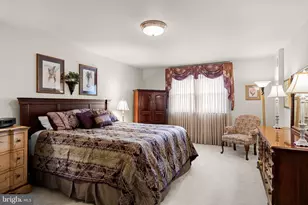154 Laurie Ln, Philadelphia, PA 19115 - Photo 23