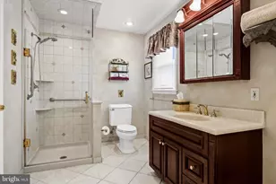 154 Laurie Ln, Philadelphia, PA 19115 - Photo 25