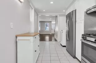 719 N Uber St, Philadelphia, PA 19130 - Photo 5