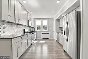 2484 N 77th Ave, Philadelphia, PA 19150 - Photo 9