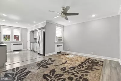 2484 N 77th Avenue, Philadelphia, PA 19150 - Photo 7