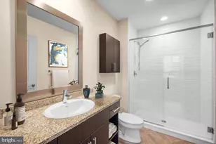 235 N Columbus Blvd, Philadelphia, PA 19106 - Photo 5
