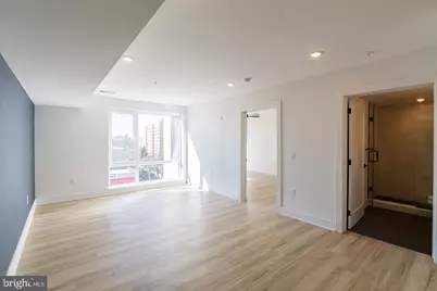 629 W Girard Avenue #401, Philadelphia, PA 19123 - Photo 3