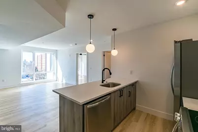 629 W Girard Avenue #401, Philadelphia, PA 19123 - Photo 1