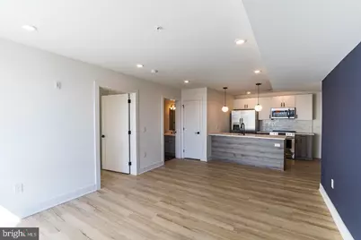 629 W Girard Avenue #401, Philadelphia, PA 19123 - Photo 5