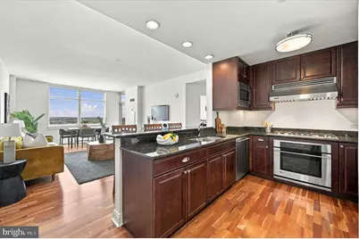 440 S Broad Street #1604, Philadelphia, PA 19146 - Photo 1