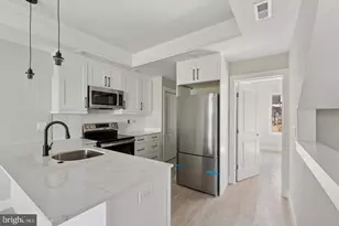 2401 N 2nd St, Philadelphia, PA 19133 - Photo 11