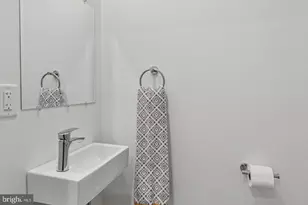 2401 N 2nd St, Philadelphia, PA 19133 - Photo 19