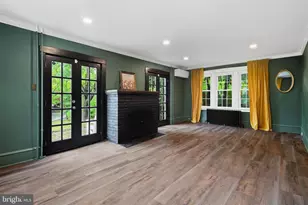 6822 Lawnton St, Philadelphia, PA 19128 - Photo 9