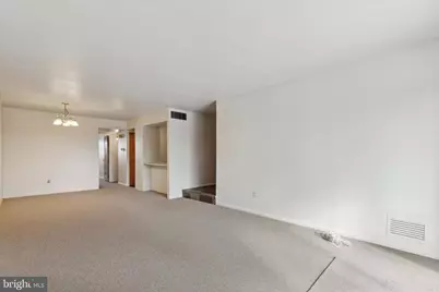 320 Hermit Street #2, Philadelphia, PA 19128 - Photo 5