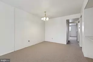 320 Hermit St, Philadelphia, PA 19128 - Photo 9