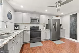 6536 Lebanon Ave, Philadelphia, PA 19151 - Photo 7