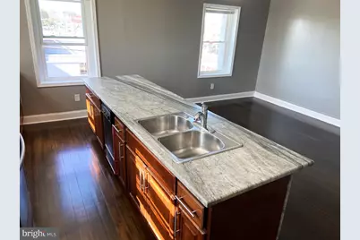 [Address not provided], Philadelphia, PA 19133 - Photo 3
