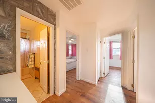 9947 Montour St, Philadelphia, PA 19115 - Photo 17