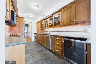 1108 Spruce St Street #3, Philadelphia, PA 19107 - Photo 17