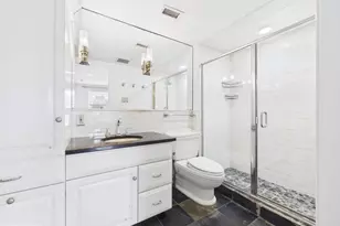 1108 Spruce St St, Philadelphia, PA 19107 - Photo 11