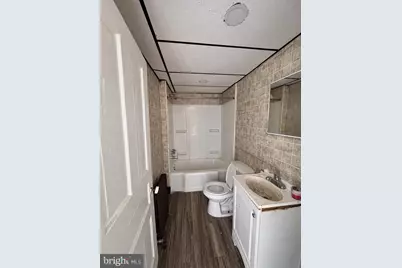 6813 Woodland Avenue, Philadelphia, PA 19142 - Photo 19