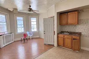 6813 Woodland Ave, Philadelphia, PA 19142 - Photo 9