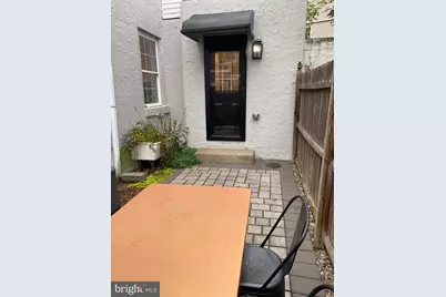 429 E Flora Street, Philadelphia, PA 19125 - Photo 9