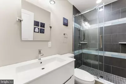 819 N Uber Street #2, Philadelphia, PA 19130 - Photo 23