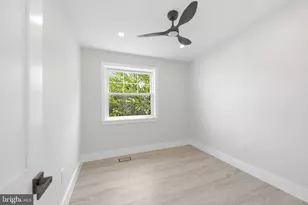 861 N 7th St, Philadelphia, PA 19123 - Photo 21
