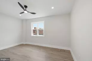 861 N 7th St, Philadelphia, PA 19123 - Photo 11