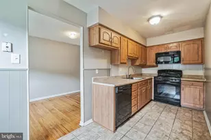 326 Ripka St, Philadelphia, PA 19128 - Photo 11