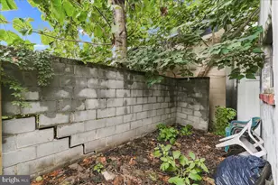 2548 Oakford St, Philadelphia, PA 19146 - Photo 17
