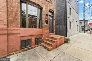 2548 Oakford St, Philadelphia, PA 19146 - Photo 3