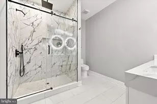 298A Delmar St, Philadelphia, PA 19128 - Photo 11