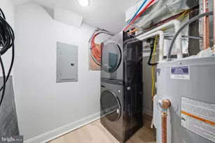 1831 S 22nd St, Philadelphia, PA 19145 - Photo 23
