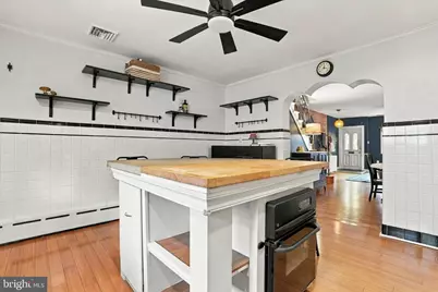 813 Moore Street, Philadelphia, PA 19148 - Photo 15