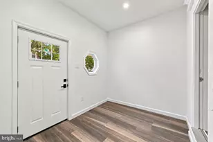 5812 Hadfield St, Philadelphia, PA 19143 - Photo 9
