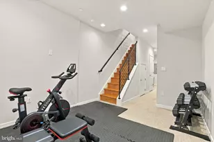 2639 Titan St, Philadelphia, PA 19146 - Photo 23