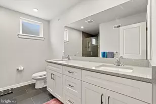 2639 Titan St, Philadelphia, PA 19146 - Photo 17