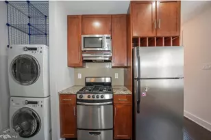 329 S 12th St, Philadelphia, PA 19107 - Photo 7