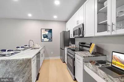 1601 Cherry Street #722, Philadelphia, PA 19102 - Photo 9