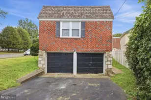 700-8 Borbeck Ave, Philadelphia, PA 19111 - Photo 31