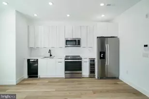 930 N 2nd St, Philadelphia, PA 19123 - Photo 3