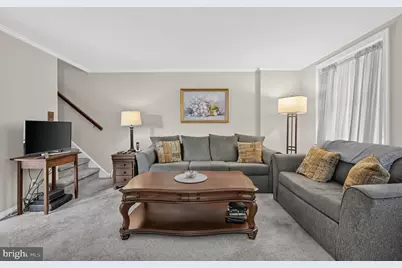 527 Overlook Road, Philadelphia, PA 19128 - Photo 5