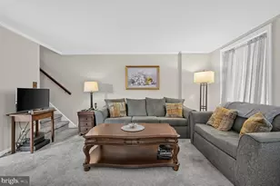 527 Overlook Rd, Philadelphia, PA 19128 - Photo 5