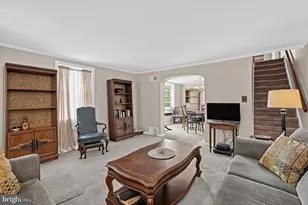 527 Overlook Rd, Philadelphia, PA 19128 - Photo 7