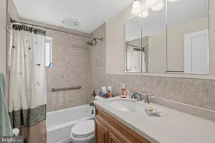 527 Overlook Rd, Philadelphia, PA 19128 - Photo 19